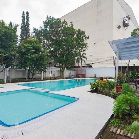 Reddoorz Plus @ Pakuan Residence Tajur Bogor Esterno foto